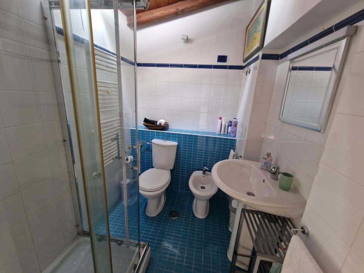 Sea-View Terrace & Bikes Moon Ortigia Holiday Home Сиракуза Екстериор снимка